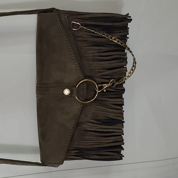 STEVE Madden Green Faux Suede Boho Shoulder Bag Purse with Chain Detail Festival - Picture 2 of 13